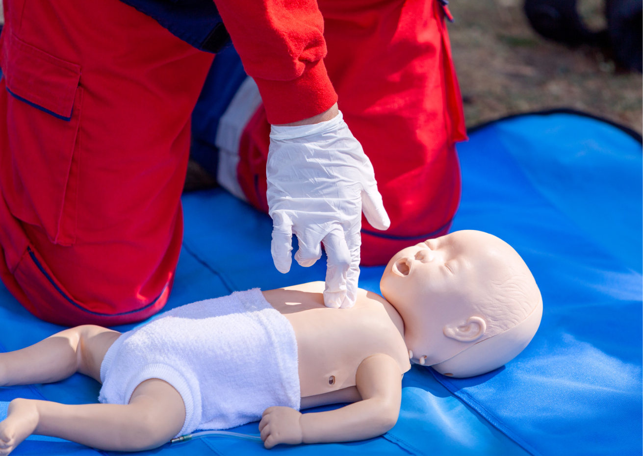 Pirmās palīdzības sniegšana bērniem